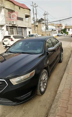 Ford Taurus